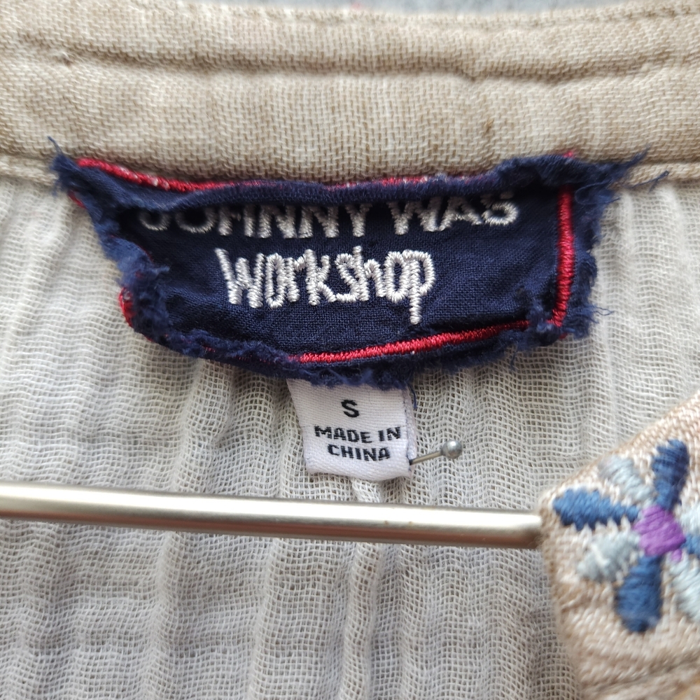 Johnny Was Embroidered Boho Artsy Boxy Top - Picture 4 of 8